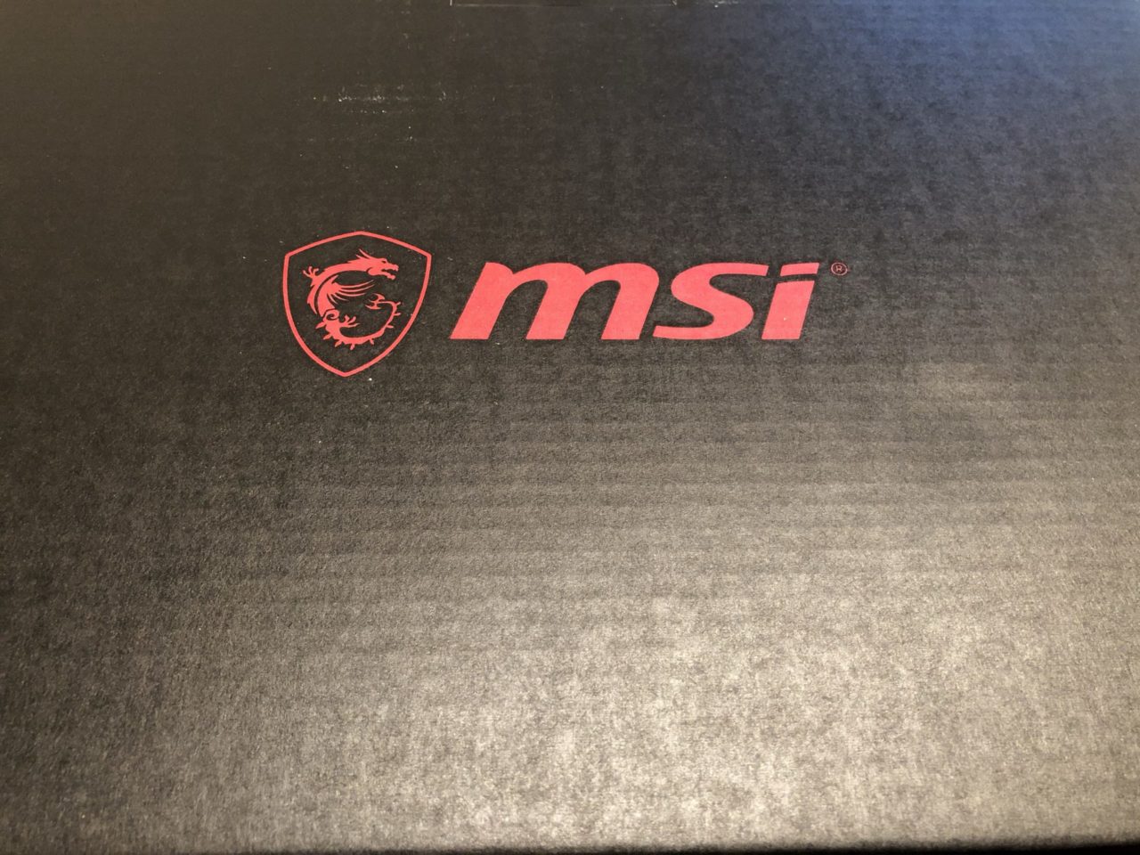 MSIパソコンの納入箱